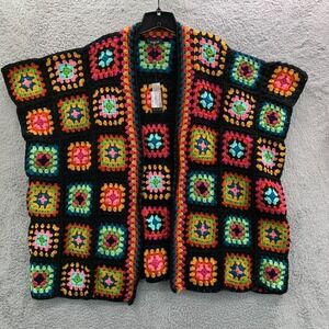 NWT SAACHI Sweater Jacket Womens One Size Cardigan Top Floral Granny Crochet
